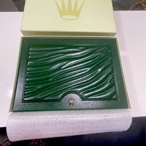 Rolex Case and Box - Picture 5 of 9